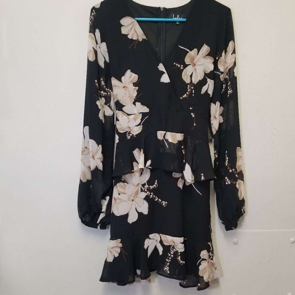 Lulu's Black Dress